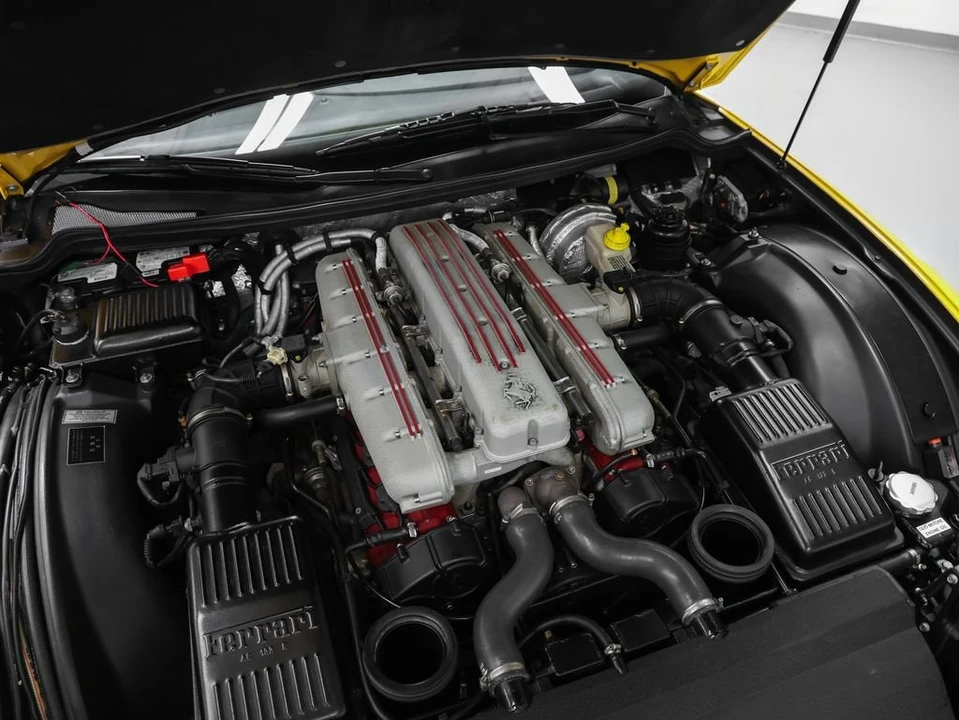 1997 Ferrari 550 Maranello - Image 15 of 31