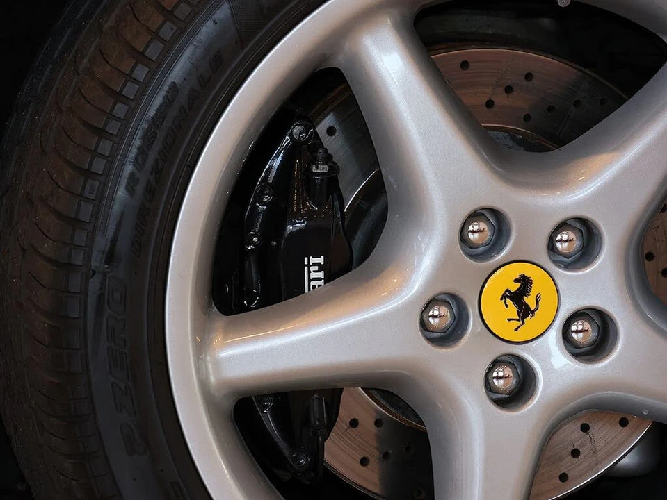 1997 Ferrari 550 Maranello - Image 8 of 31