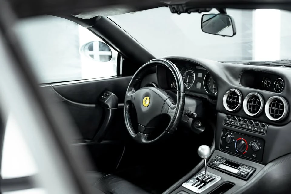 1997 Ferrari 550 Maranello - Image 2 of 18
