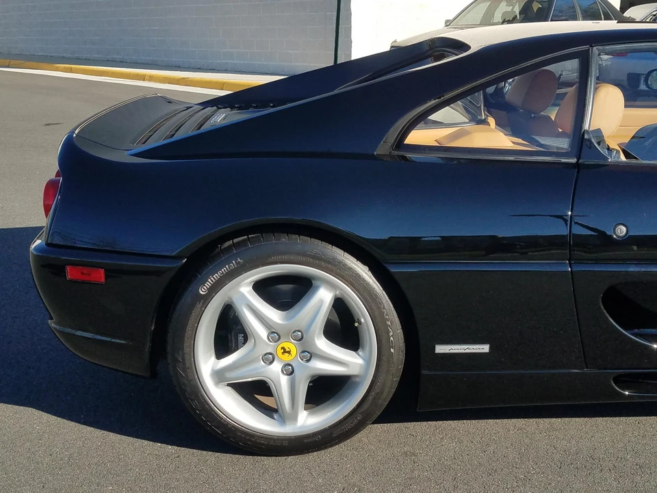 1997 Ferrari F355 Berlinetta - Image 28 of 31