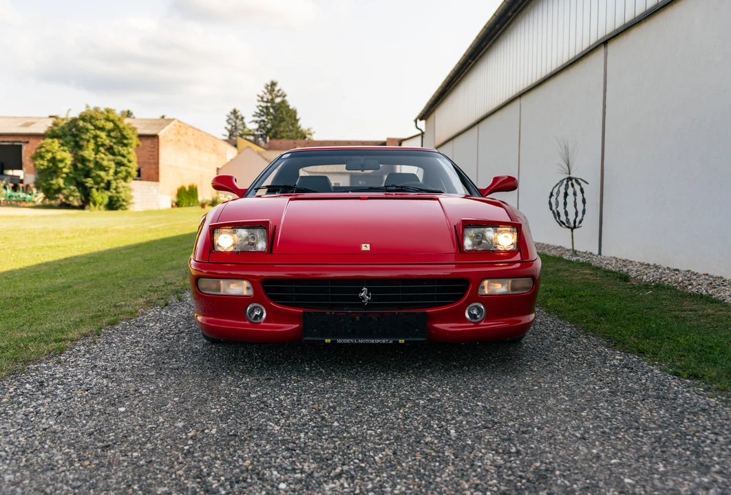 1997 Ferrari F355 GTS - Image 3 of 31