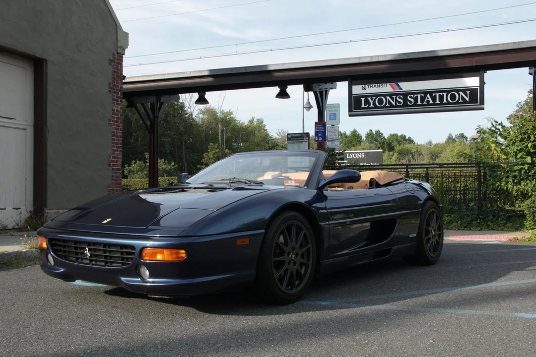 1997 Ferrari F355 Spider - Image 24 of 31