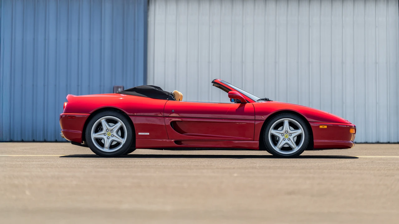 1997 Ferrari F355 Spider - Image 4 of 31