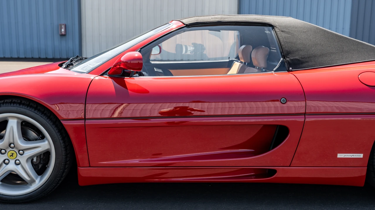 1997 Ferrari F355 Spider - Image 21 of 31
