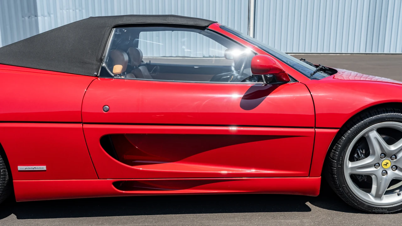 1997 Ferrari F355 Spider - Image 22 of 31