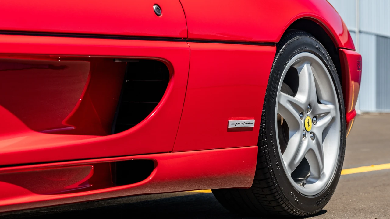 1997 Ferrari F355 Spider - Image 26 of 31