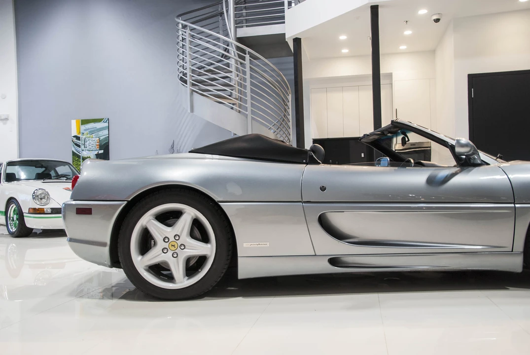 1997 Ferrari F355 Spider - Image 19 of 31