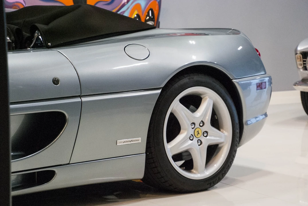 1997 Ferrari F355 Spider - Image 23 of 31