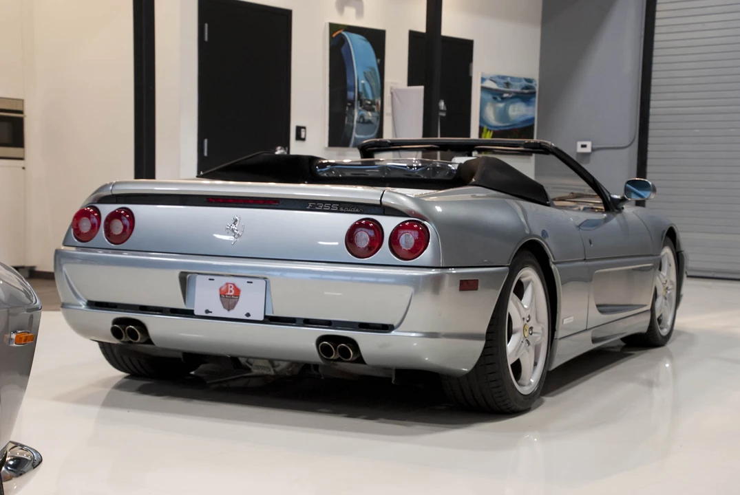1997 Ferrari F355 Spider - Image 10 of 31