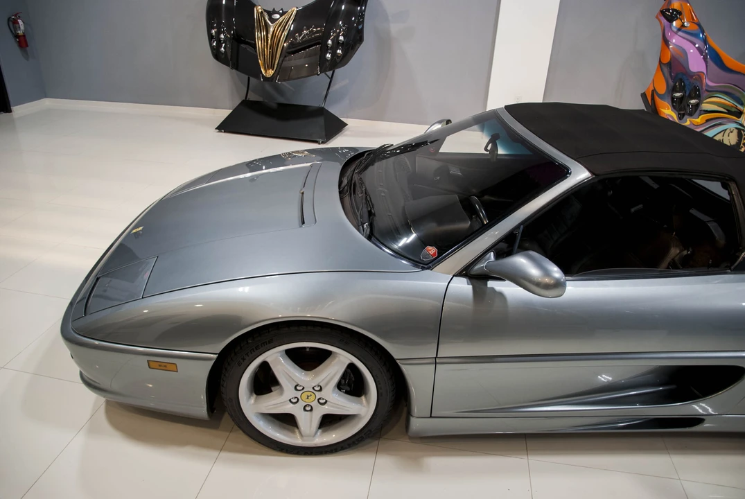 1997 Ferrari F355 Spider - Image 16 of 31