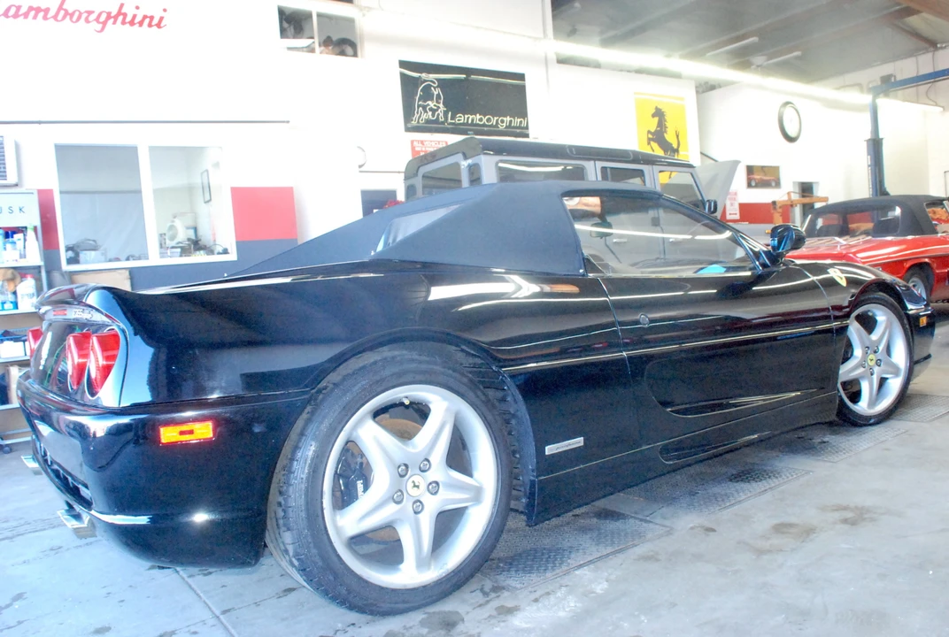 1997 Ferrari F355 Spider - Image 3 of 31