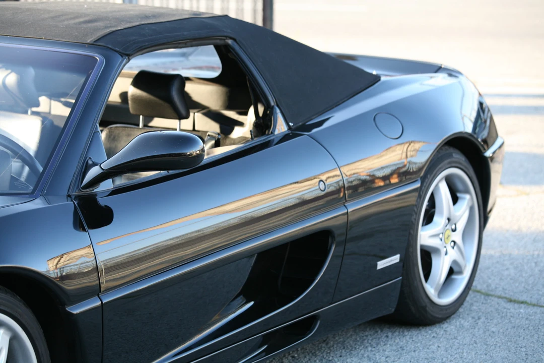 1997 Ferrari F355 Spider - Image 19 of 31