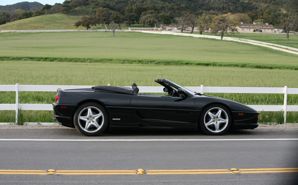 1997 Ferrari F355 Spider - Image 3 of 31