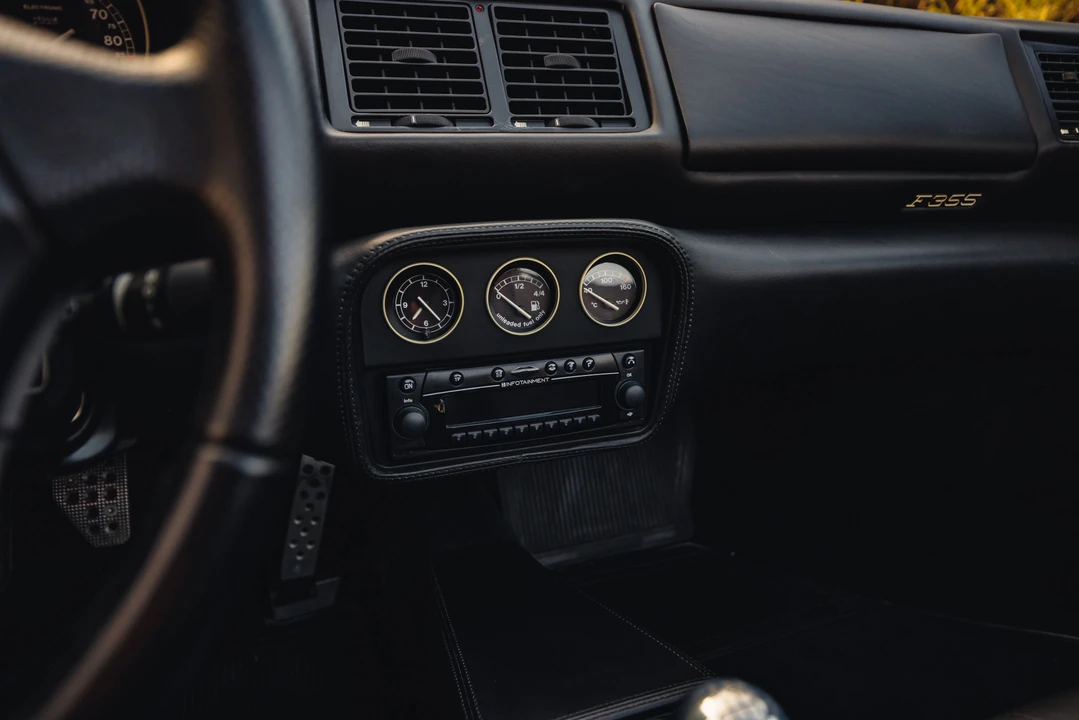 1997 Ferrari F355 Spider - Image 27 of 31