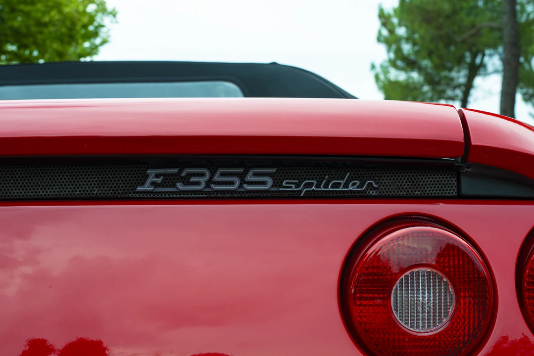1997 Ferrari F355 Spider - Image 25 of 31