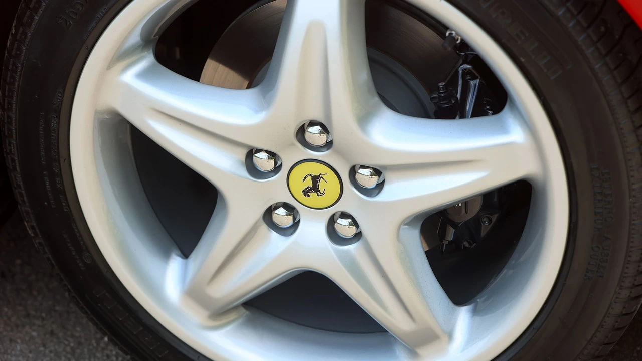 1997 Ferrari F355 Spider - Image 26 of 31