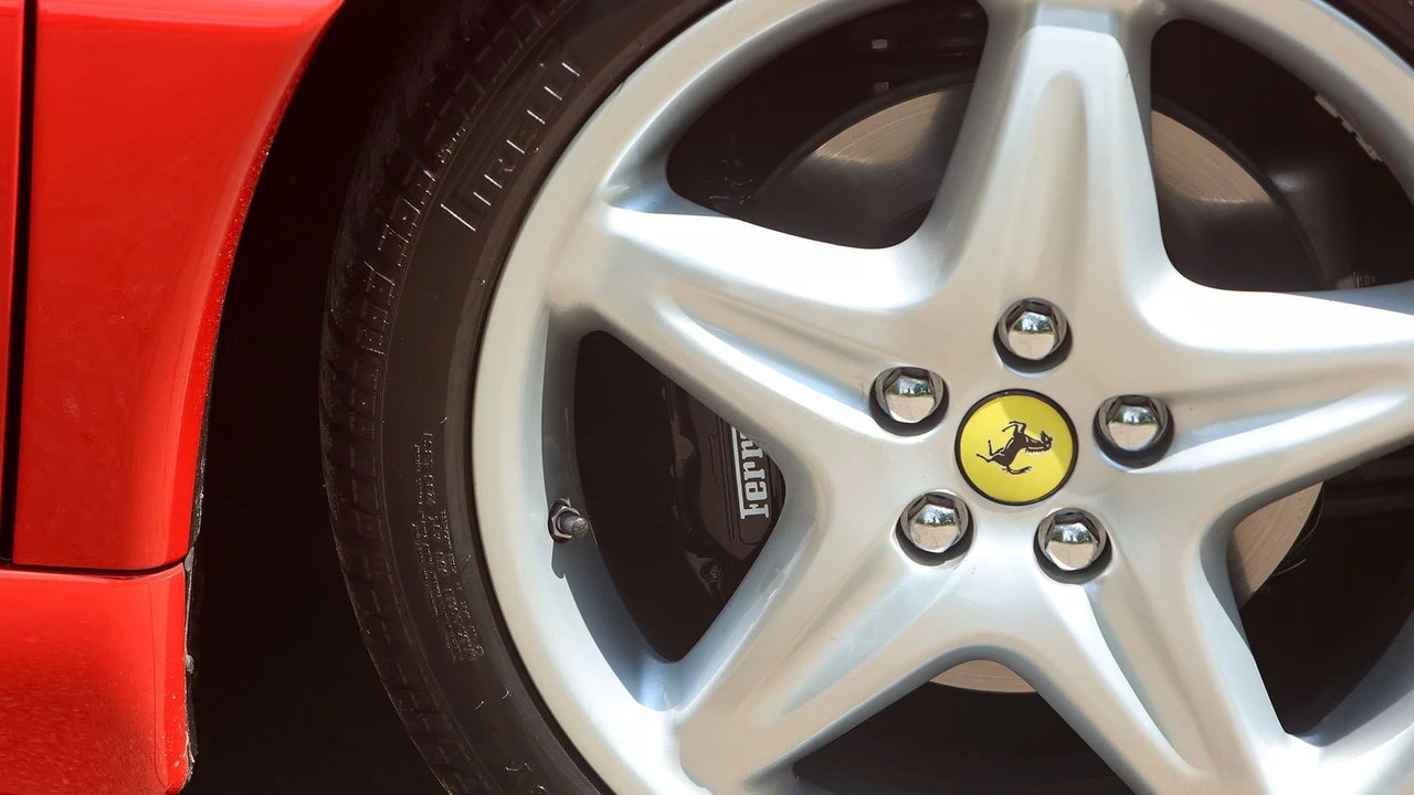 1997 Ferrari F355 Spider - Image 13 of 31