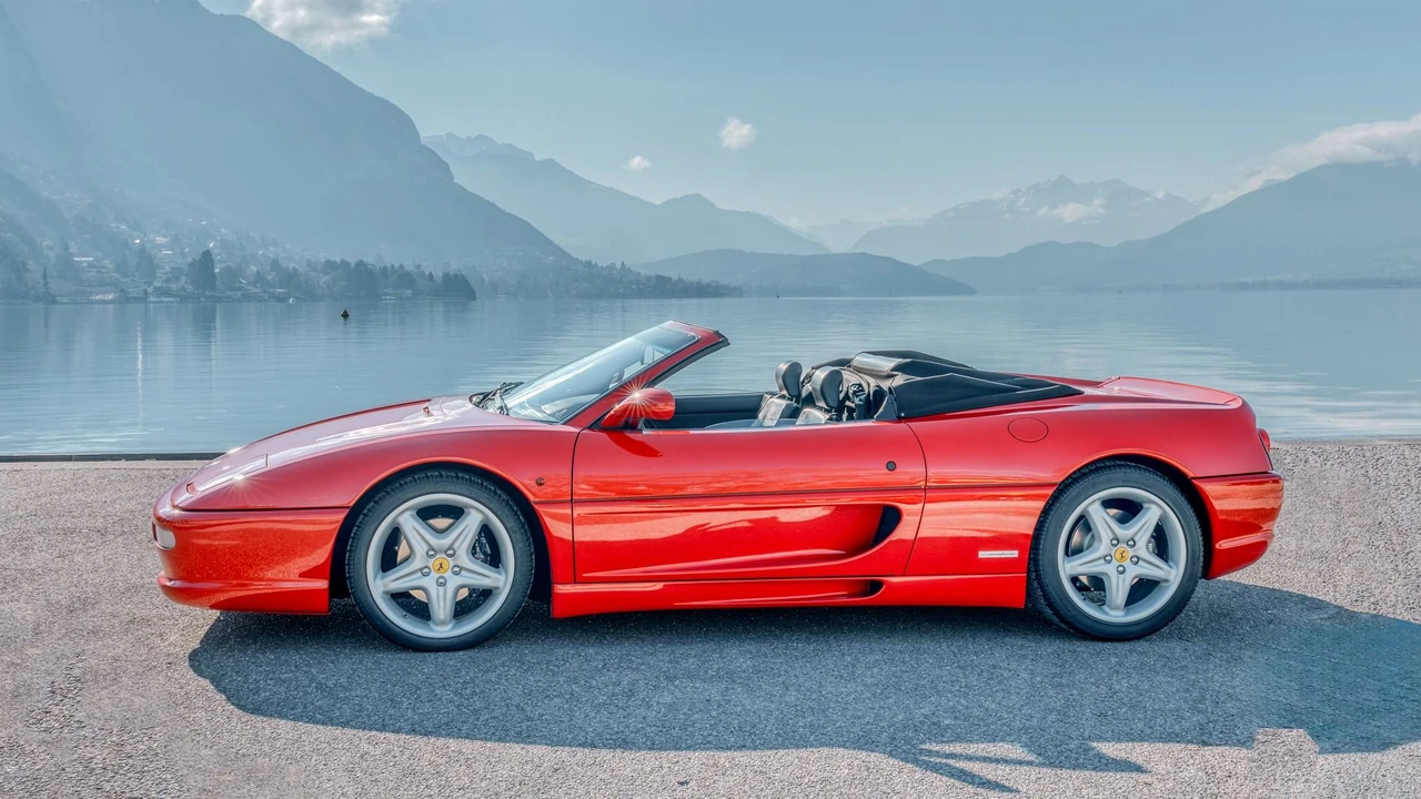 1997 Ferrari F355 Spider - Image 4 of 31