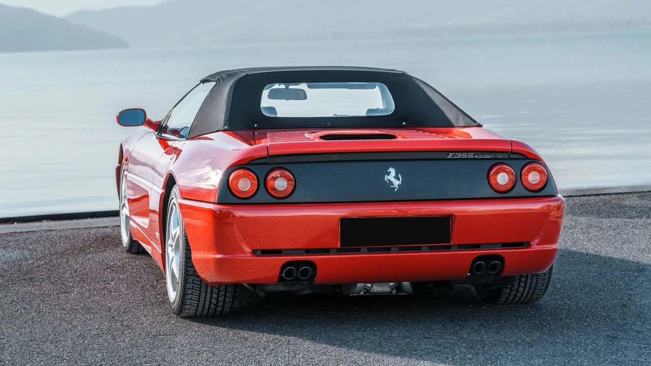 1997 Ferrari F355 Spider - Image 27 of 31