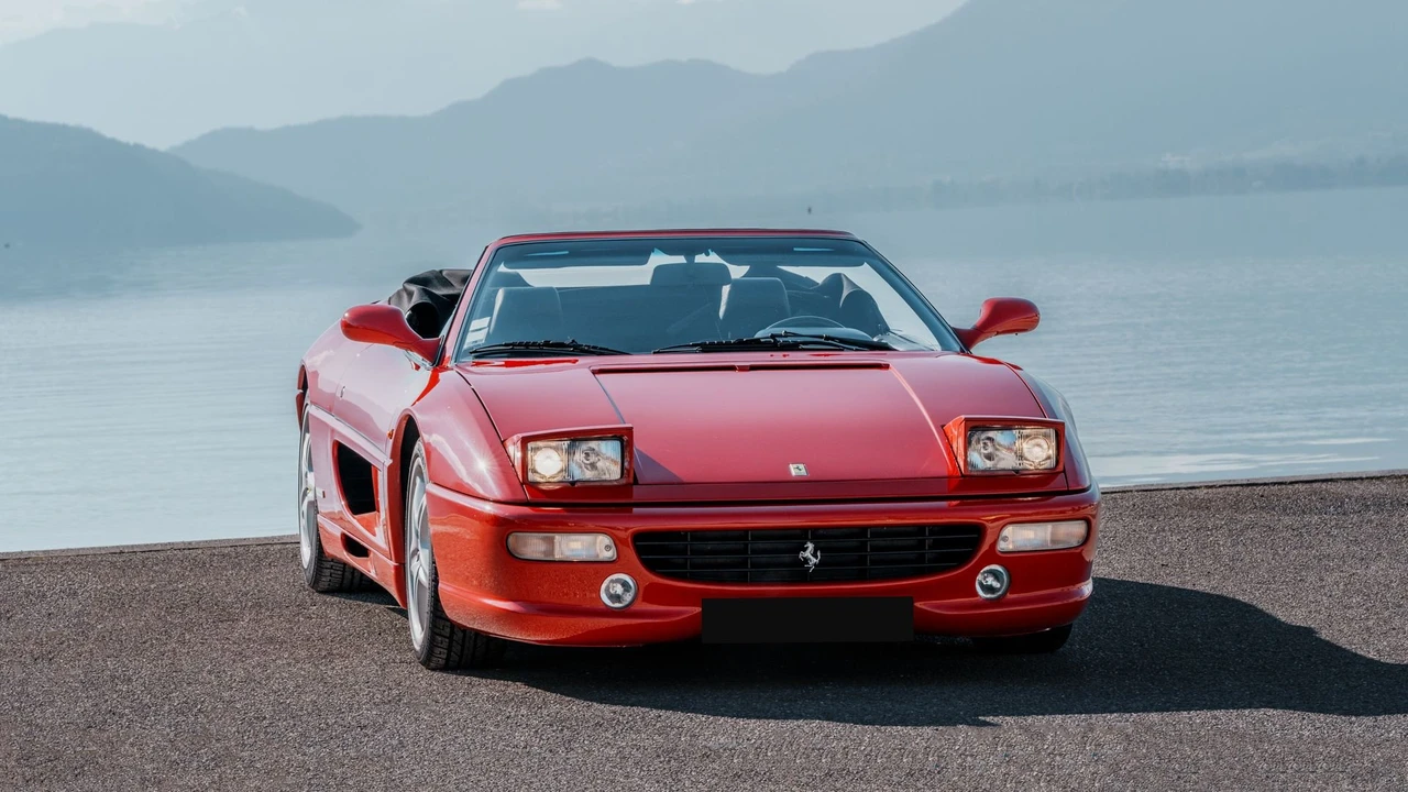 1997 Ferrari F355 Spider - Image 15 of 31