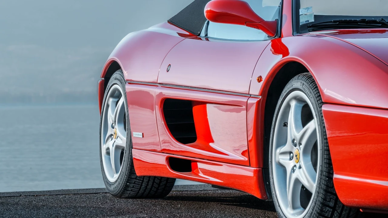 1997 Ferrari F355 Spider - Image 20 of 31
