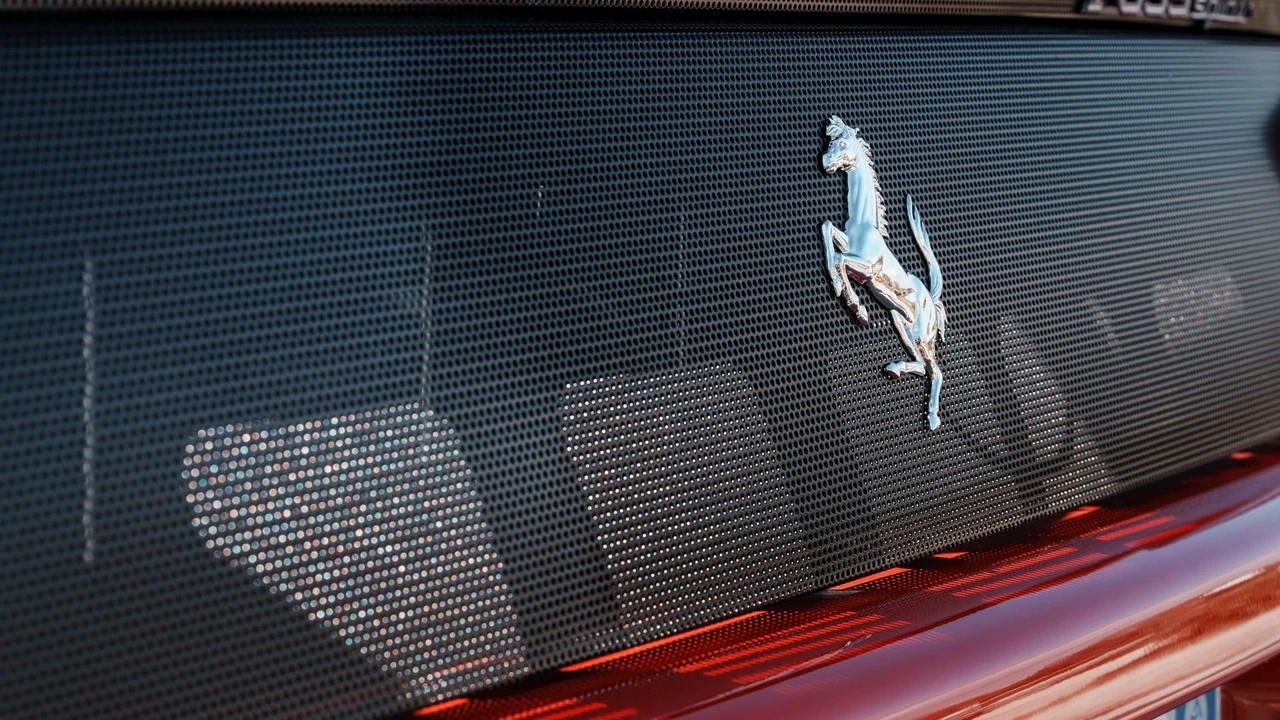 1997 Ferrari F355 Spider - Image 29 of 31