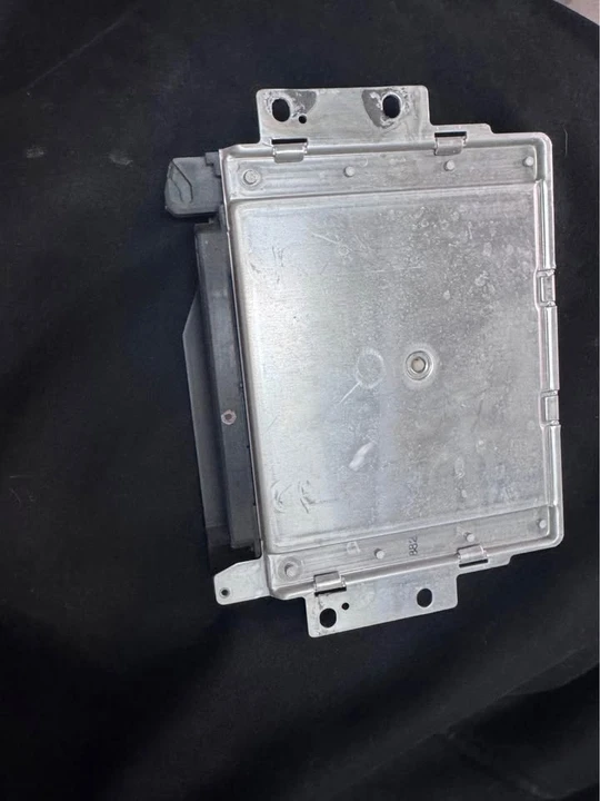 1997 Parts & Memorabilia Mechanical Components - Image 2 of 3