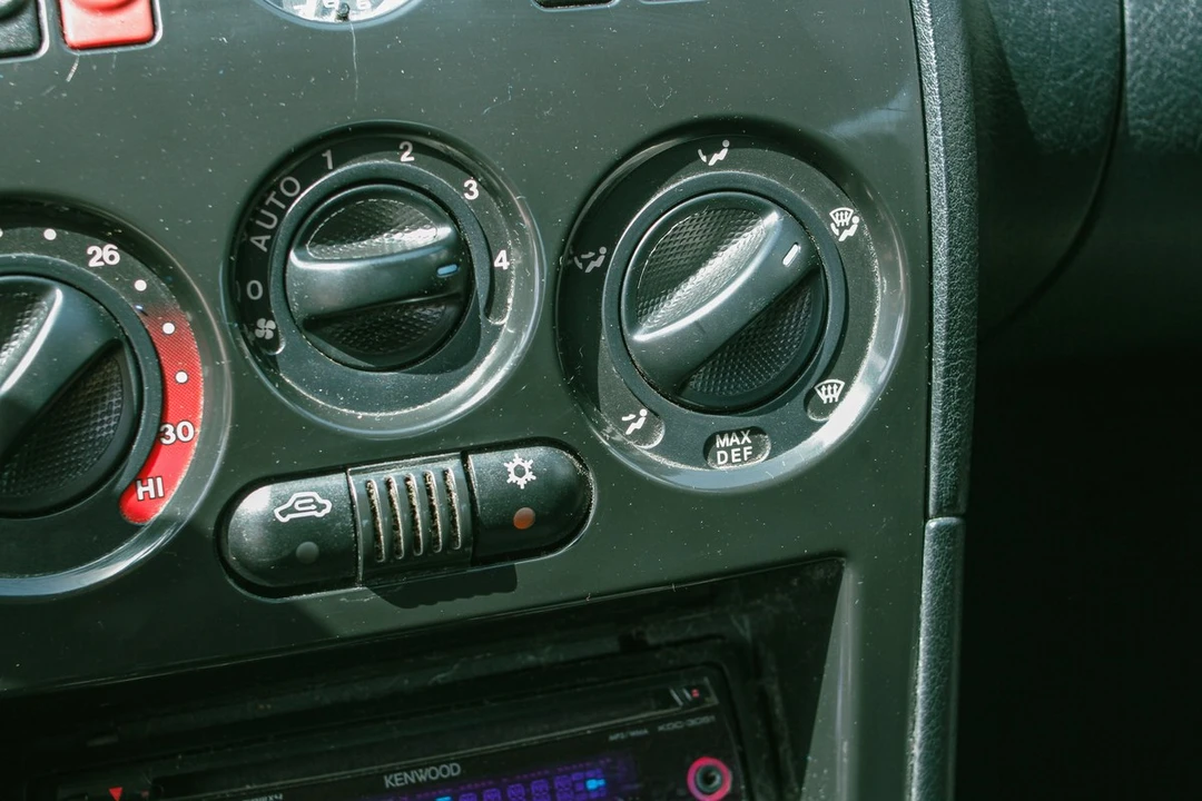 1997 Fiat Coupe - Image 16 of 31