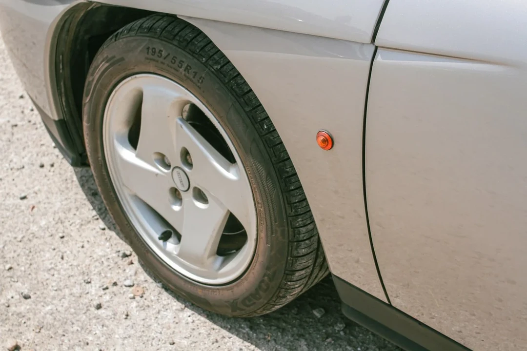 1997 Fiat Coupe - Image 25 of 31