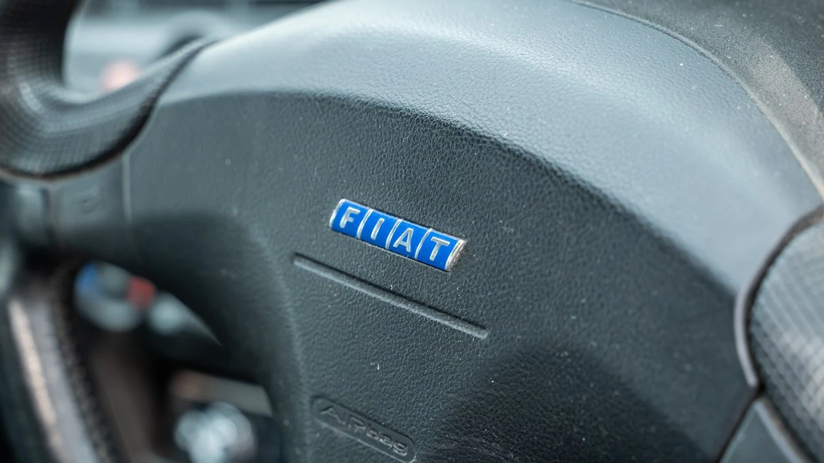 1997 Fiat Coupe - Image 23 of 30