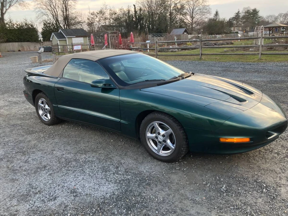 1997 Pontiac Firebird Formula 4th Gen - Image 2 of 20