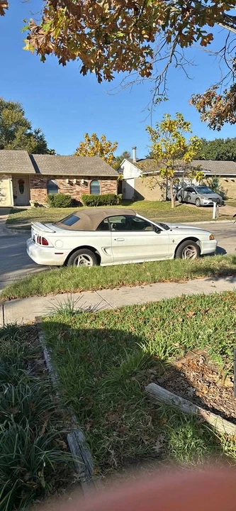 1997 Ford SN95 Mustang - Image 1 of 4