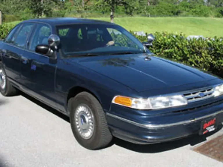 1997 Ford Crown Victoria - Image 4 of 4