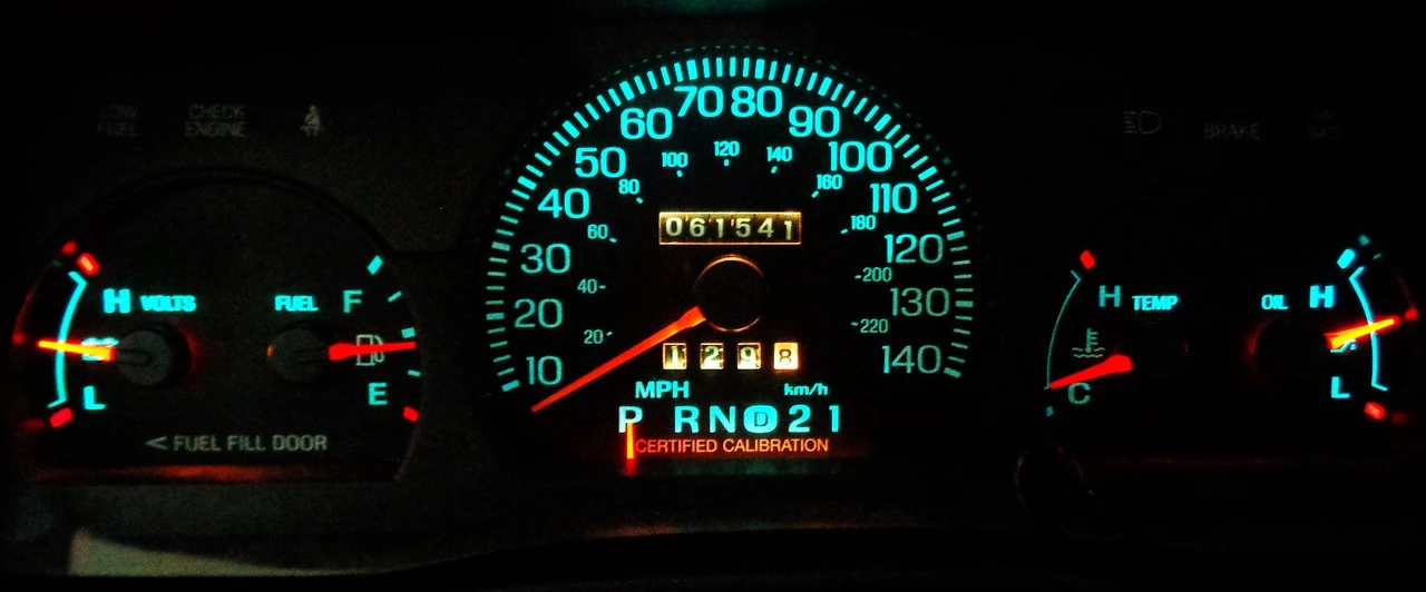 1997 Ford Crown Victoria - Image 17 of 21