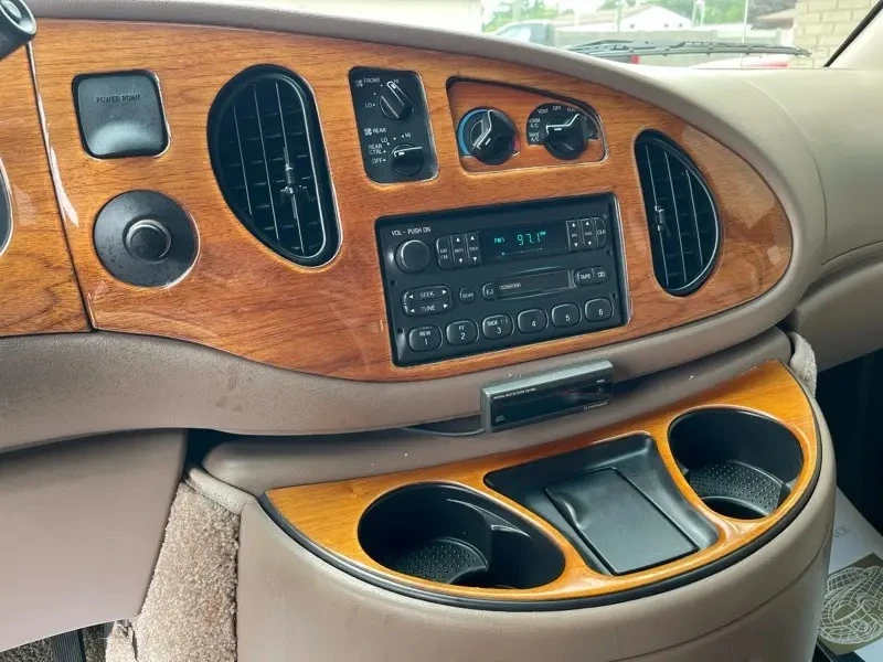 1997 Ford Explorer - Image 29 of 31