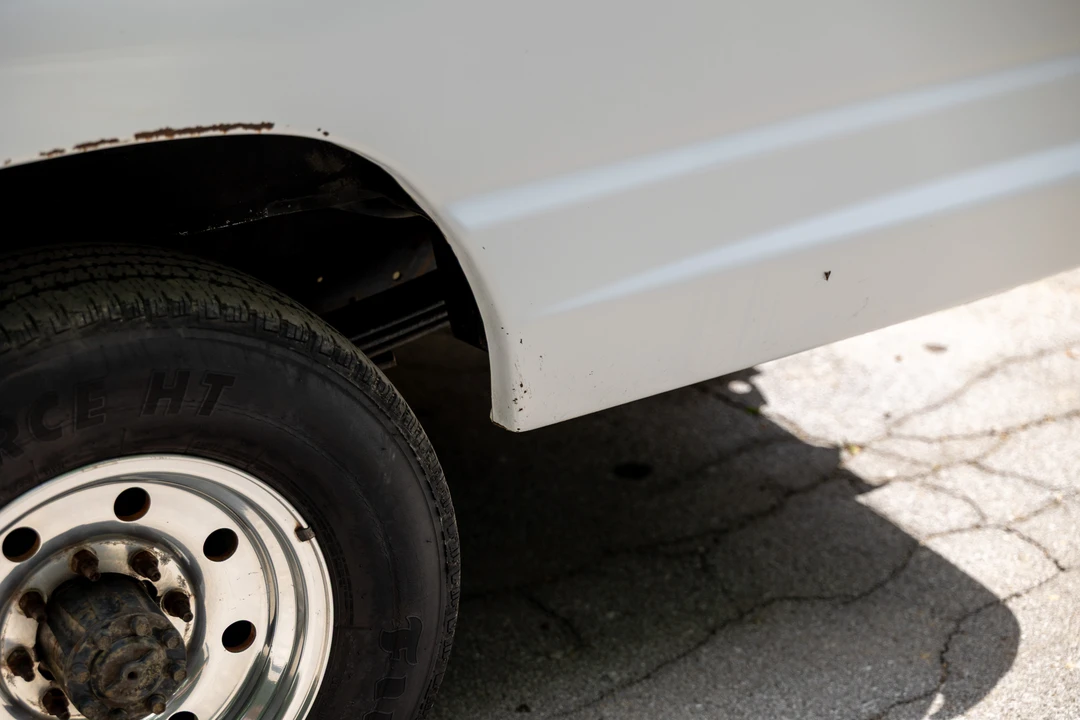 1997 Ford Econoline Van - Image 30 of 31