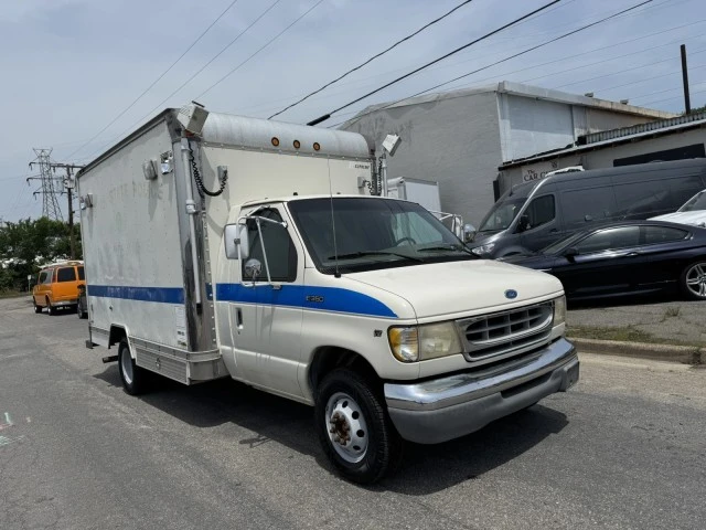 1997 Ford Econoline Van - Image 3 of 19