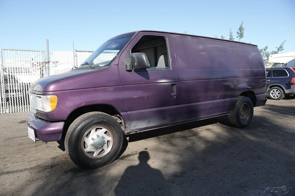 1997 Ford Econoline Van - Image 2 of 21