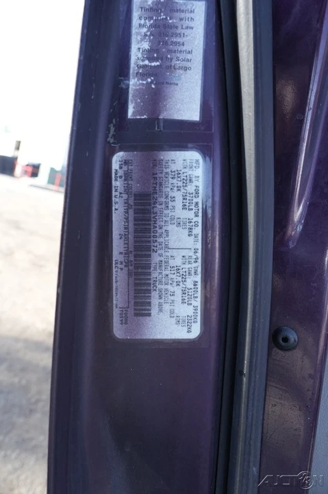 1997 Ford Econoline Van - Image 13 of 21