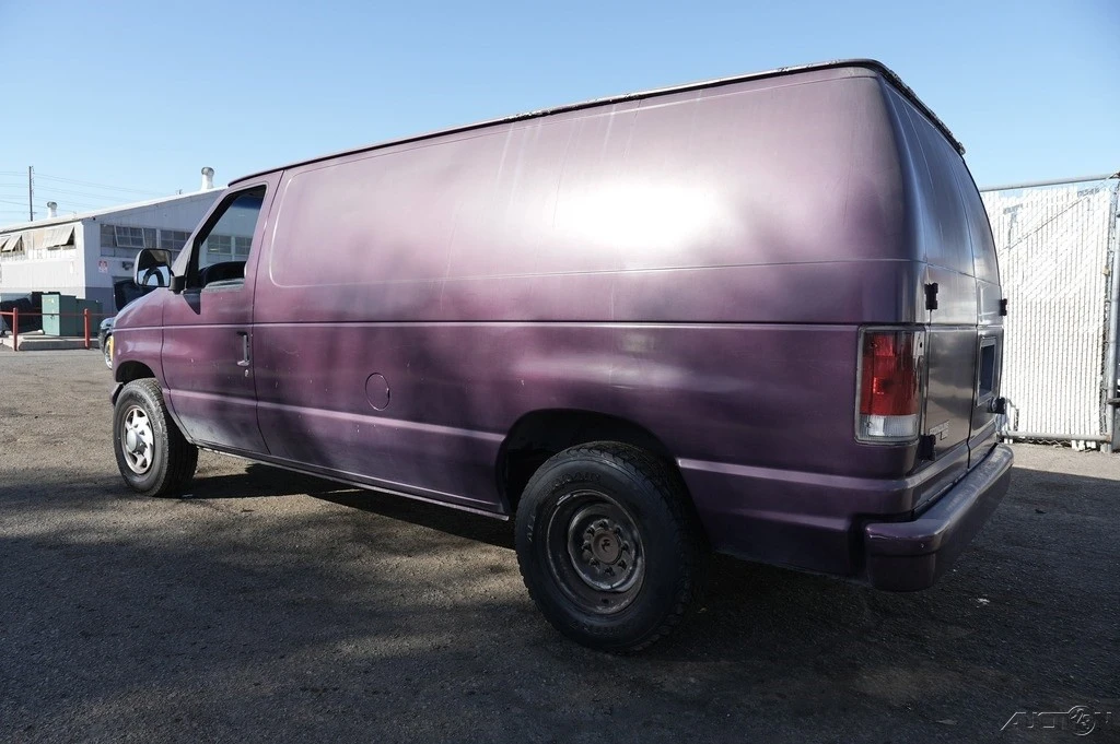 1997 Ford Econoline Van - Image 4 of 21