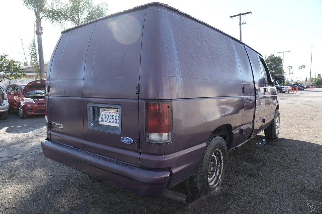1997 Ford Econoline Van - Image 7 of 21