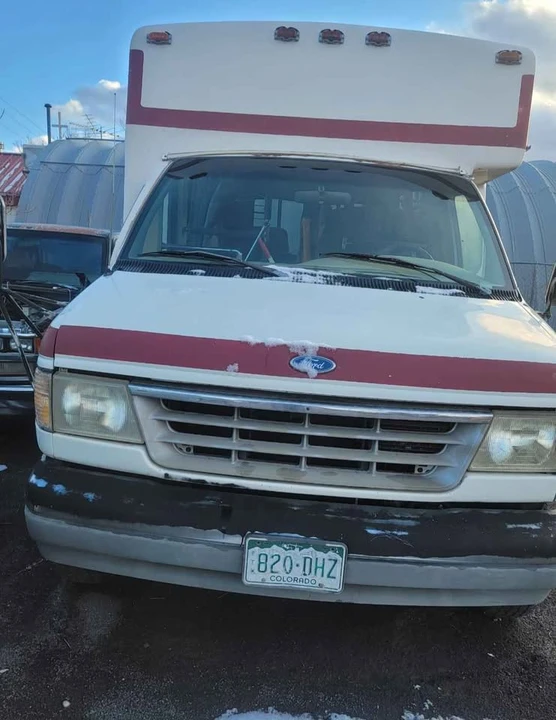 1997 Ford Econoline Van - Image 4 of 10