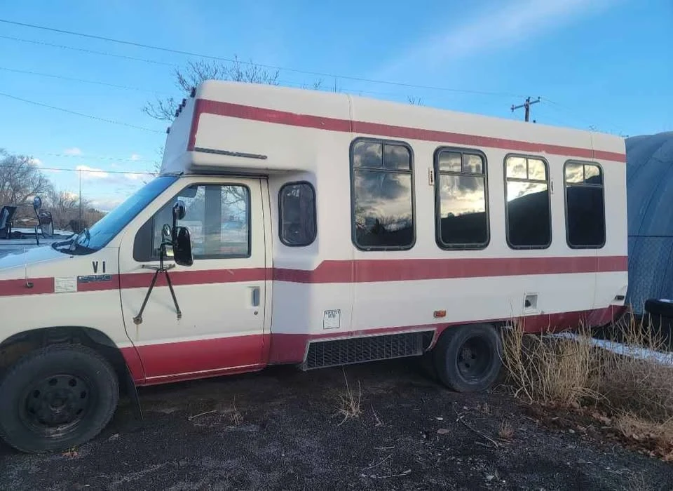 1997 Ford Econoline Van - Image 2 of 10