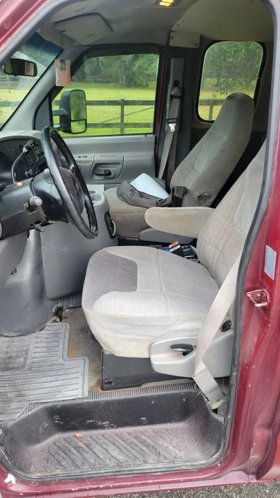 1997 Ford Econoline Van - Image 5 of 5