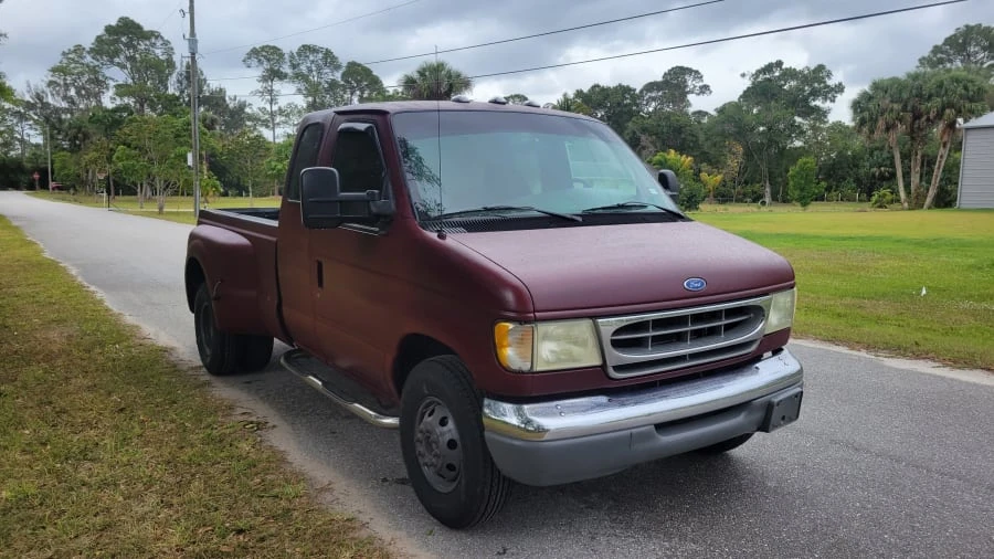 1997 Ford Econoline Van - Image 4 of 5