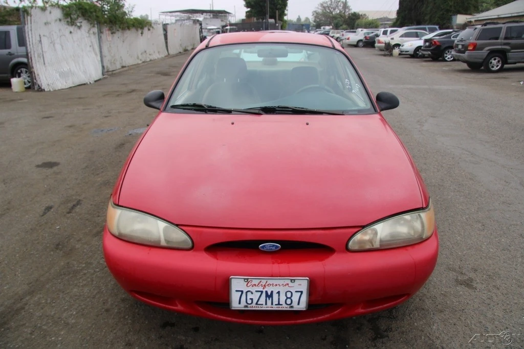 1997 Ford Escort (North America) - Image 11 of 21