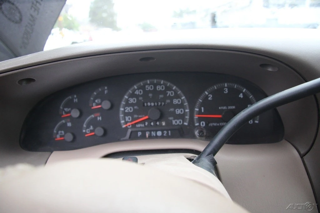 1997 Ford Expedition 1st Gen - Image 14 of 21