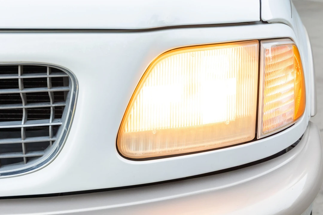 1997 Ford Expedition 1st Gen - Image 14 of 31
