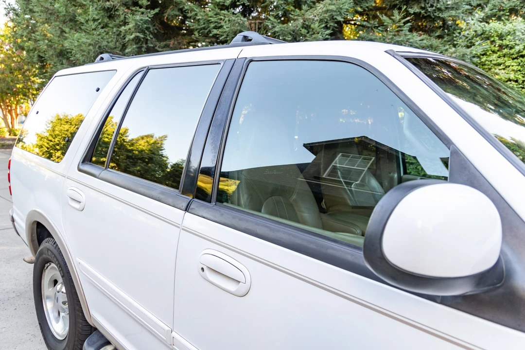 1997 Ford Expedition 1st Gen - Image 28 of 31
