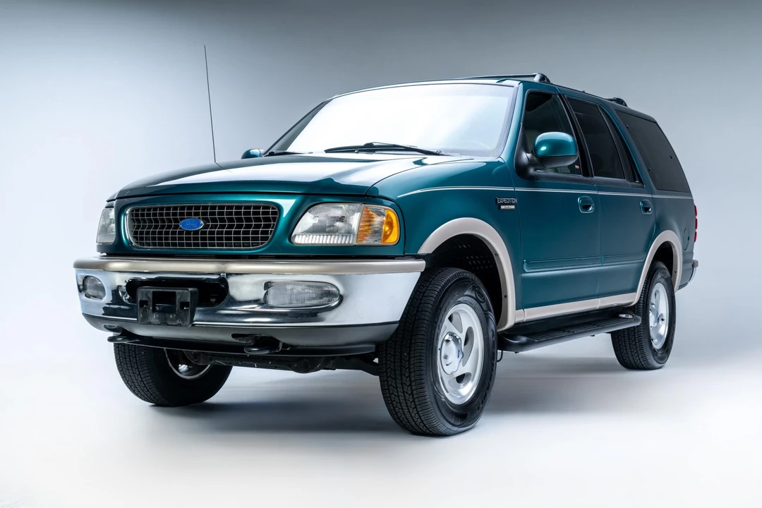 1997 Ford Expedition 1st Gen - Image 2 of 21